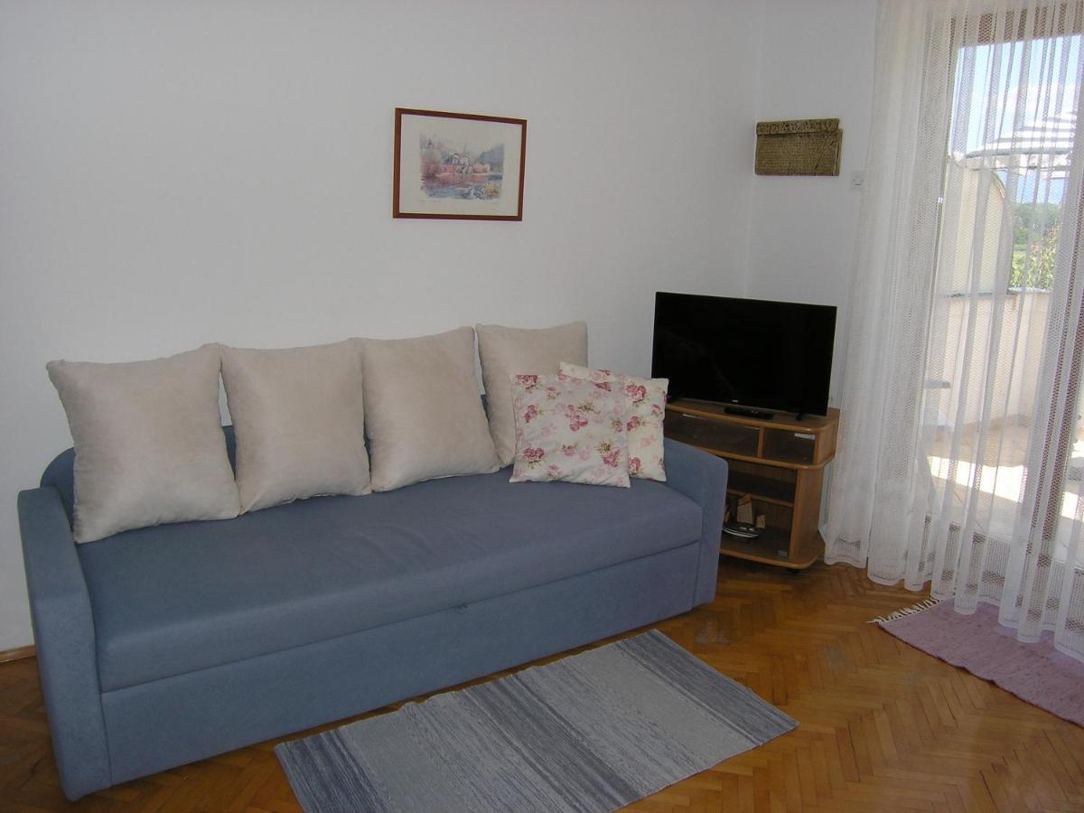 Apartments Jadranka With Magnificent Views Of The Sea - Baska Exterior photo